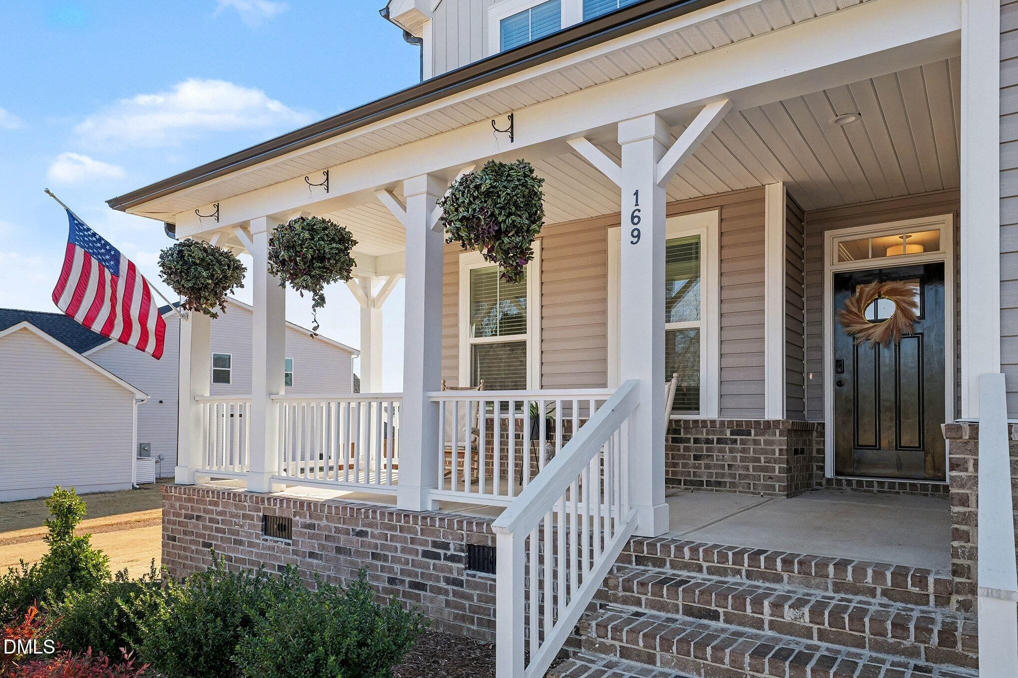 169 Grading Stick Court Angier, NC 27501 - Photo 5 of 42 005_jam06108_914