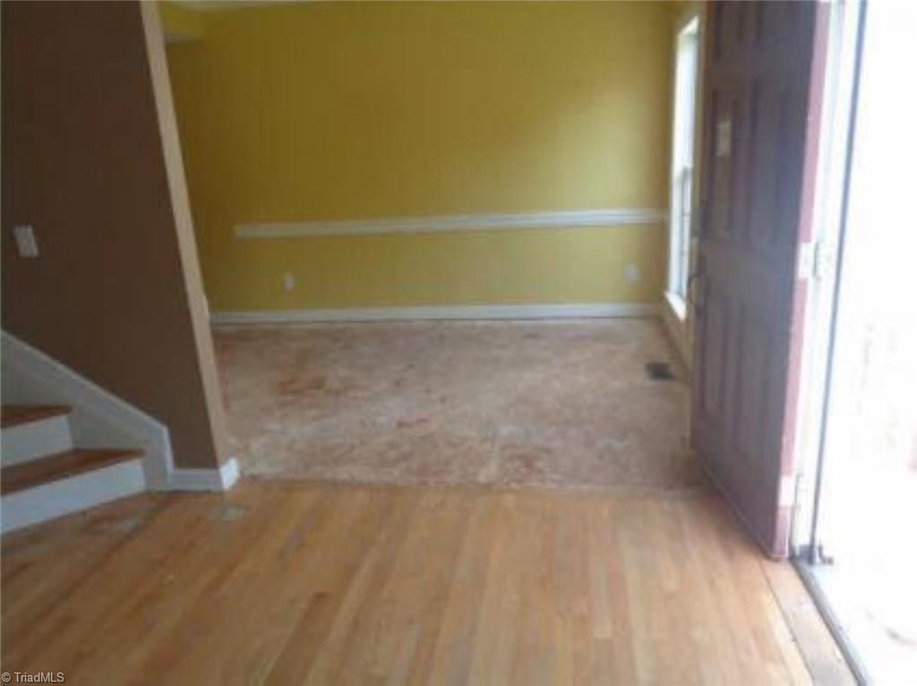 715 Number Ten Way Oak Ridge, NC 27310 - Photo 3 of 10
