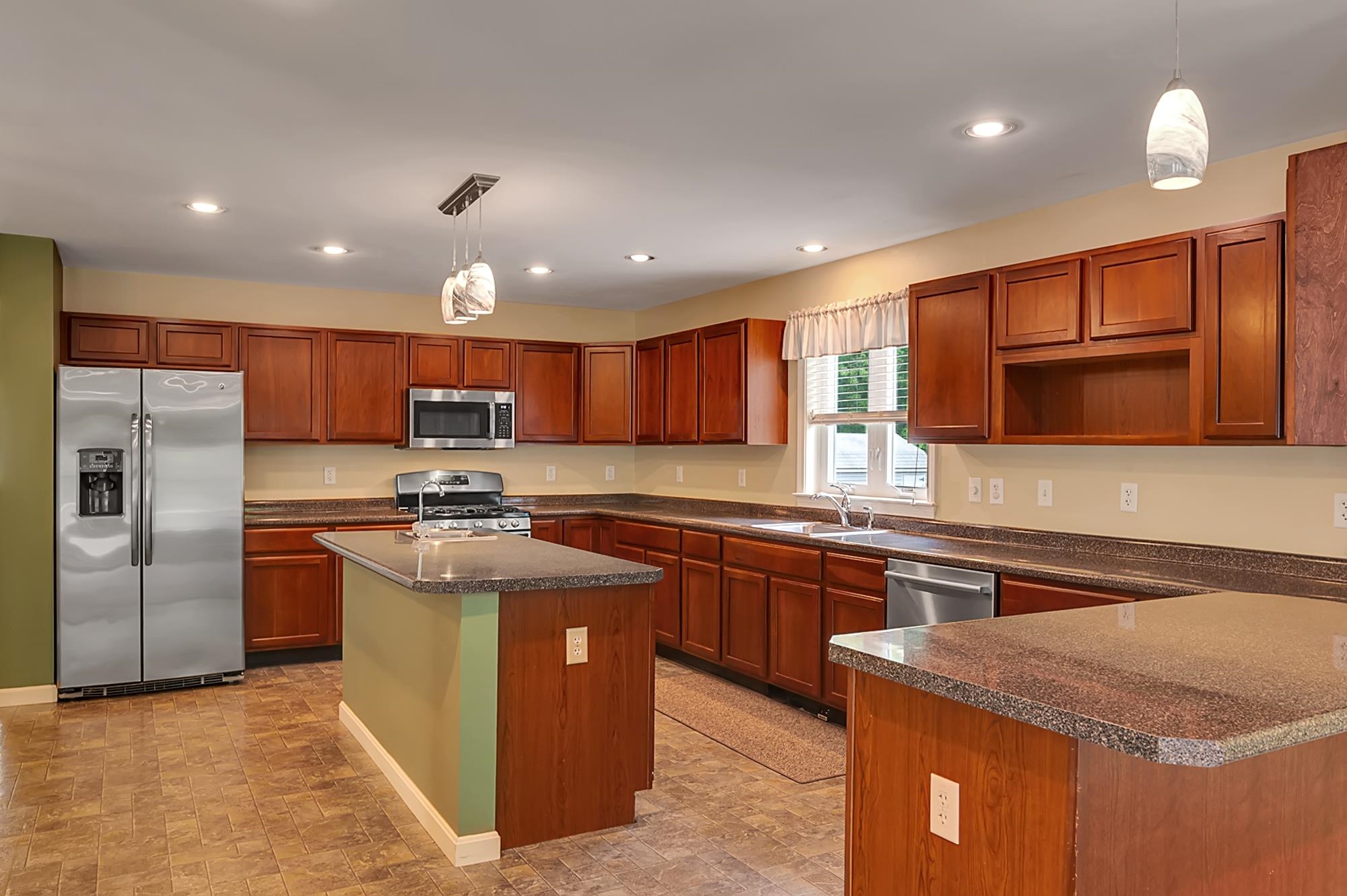 17 Riley Road Seabrook, NH 03874 - Photo 3 of 49