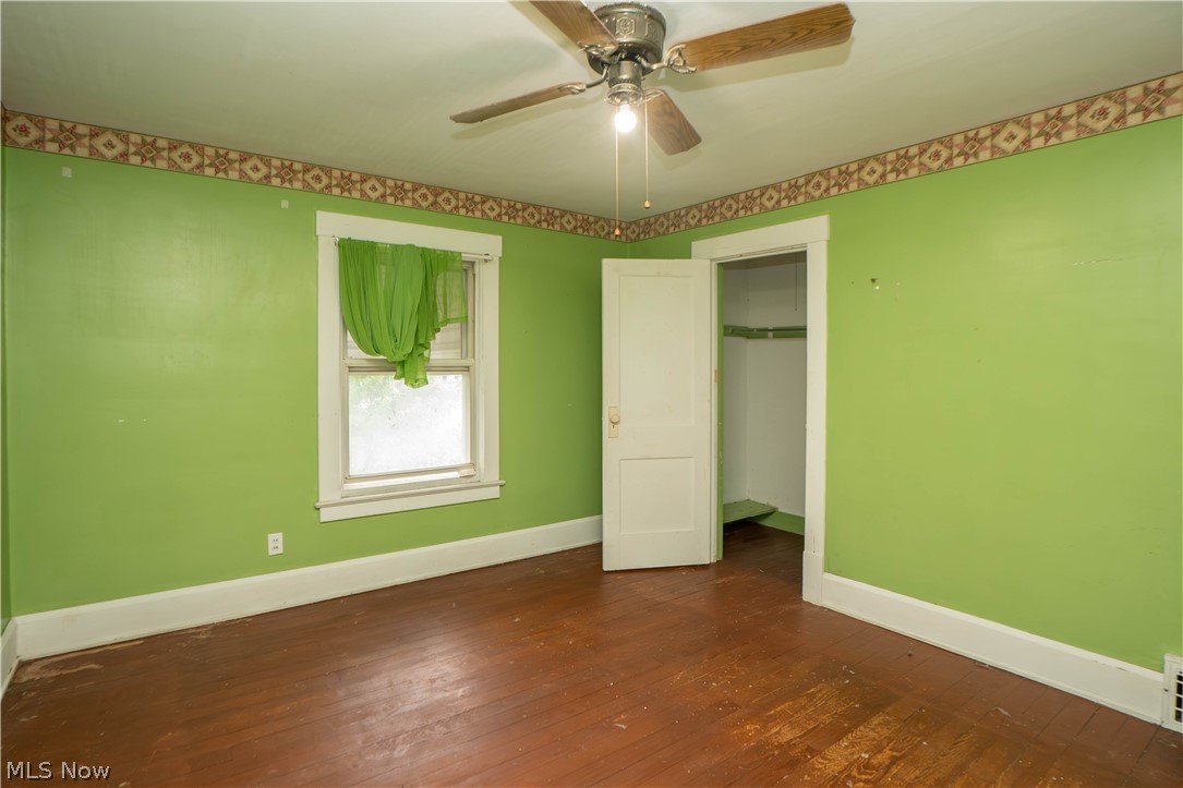 815 Broad Avenue Northwest Canton, OH 44708 - Photo 21 of 37 Bedorom 1