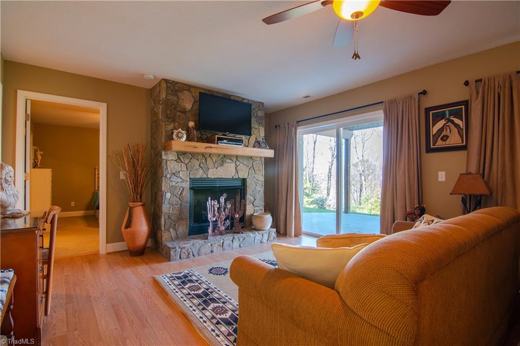 985 Country Club Road Glade Valley, NC 28627 - Photo 33 of 47 Gallery Image 33
