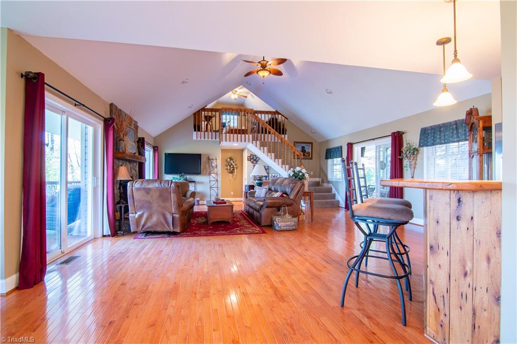 985 Country Club Road Glade Valley, NC 28627 - Photo 7 of 47 Gallery Image 7