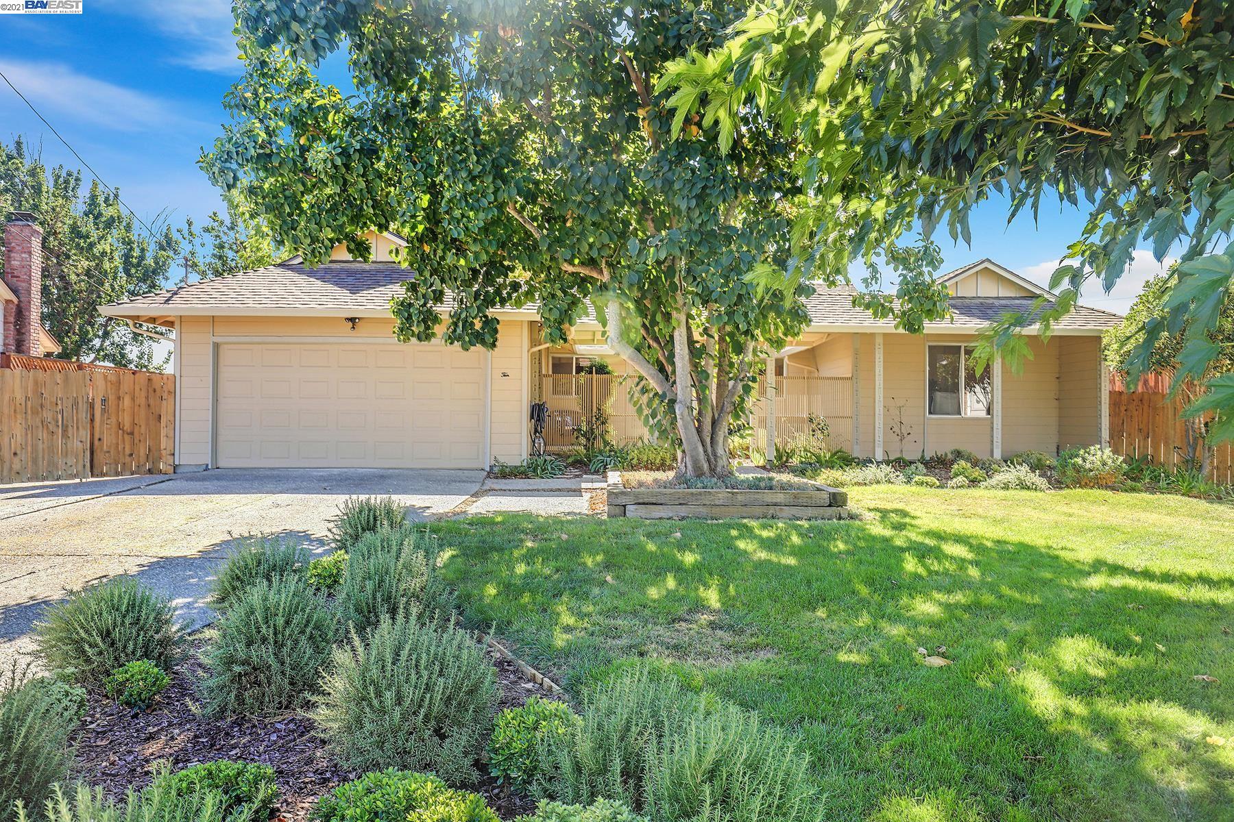 10 May Court San Ramon, CA 94583 - Photo 1 of 1