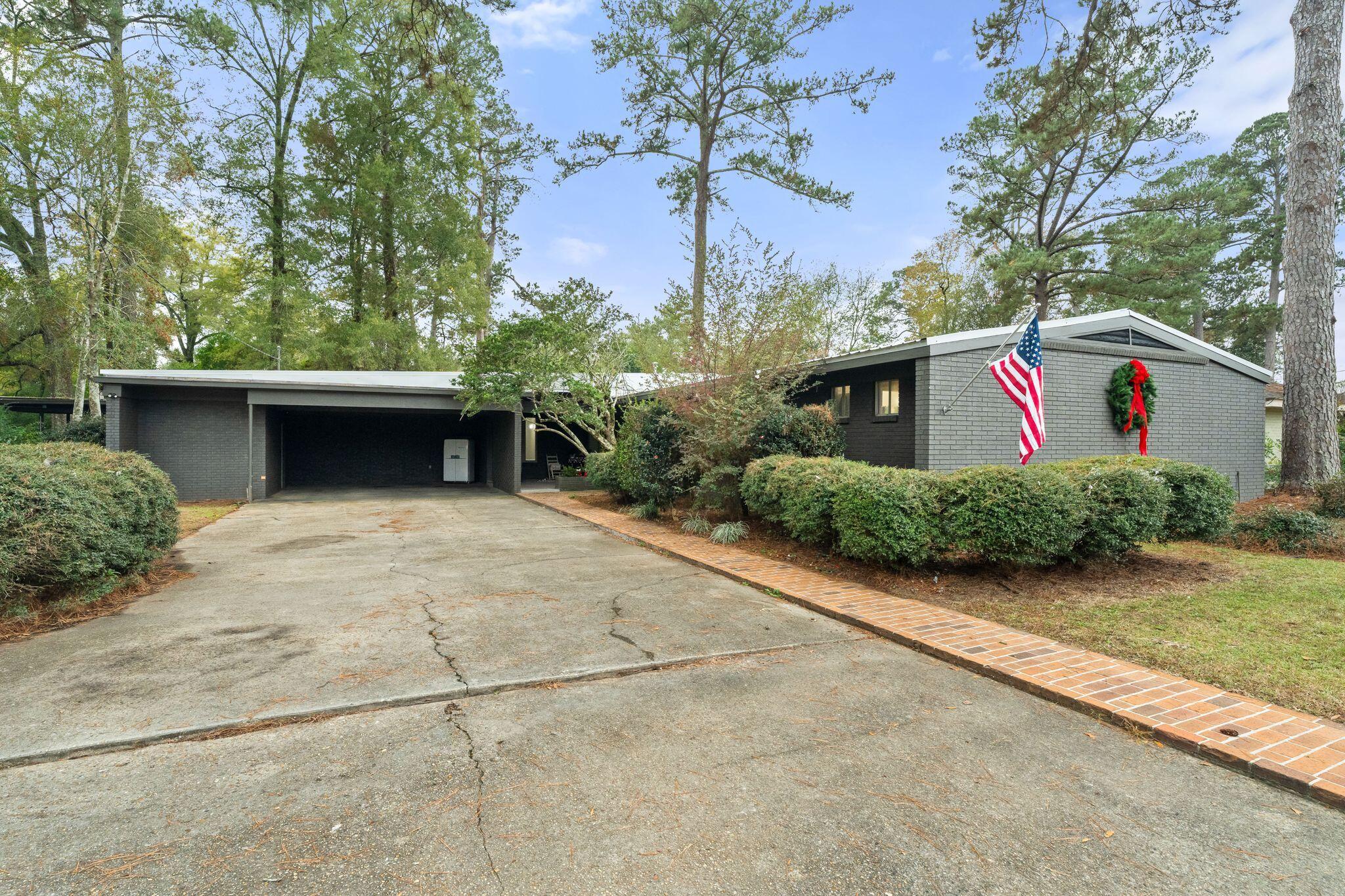 1212 Meadowood Road Columbia, MS 39429 - Photo 1 of 1 1212_Meadowood_Rd-1