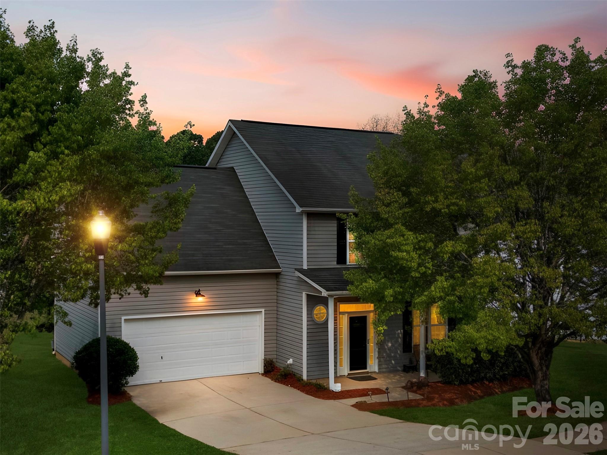 624 Cliffs Inn Circle Charlotte, NC 28214 - Photo 1 of 28