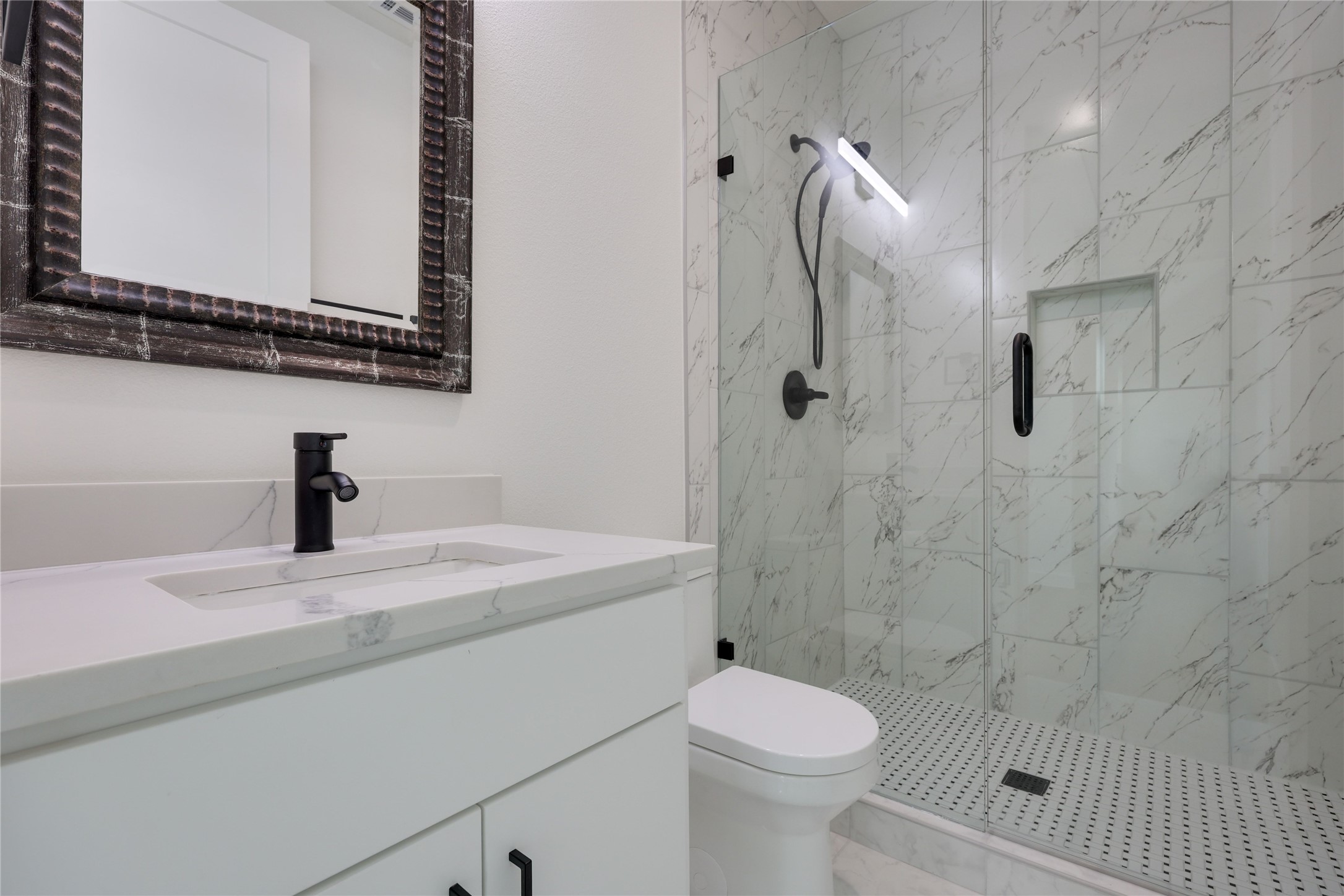 6809 Porter Street, Unit 2 Austin, TX 78741 - Photo 23 of 37