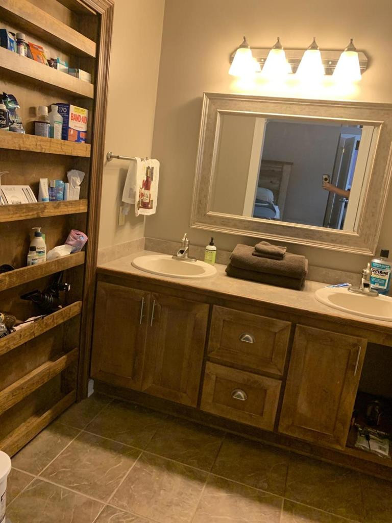 51 Dinan Salem Road Tylertown, MS 39667 - Photo 6 of 19 MASTER DOUBLE VANITIES