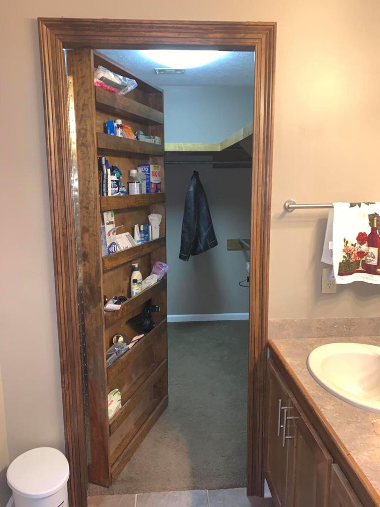 51 Dinan Salem Road Tylertown, MS 39667 - Photo 7 of 19 HIDDEN WALK IN CLOSET