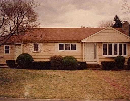 8 Northfield Road Attleboro, MA 02703 - Photo 1 of 1 Exterior Front.