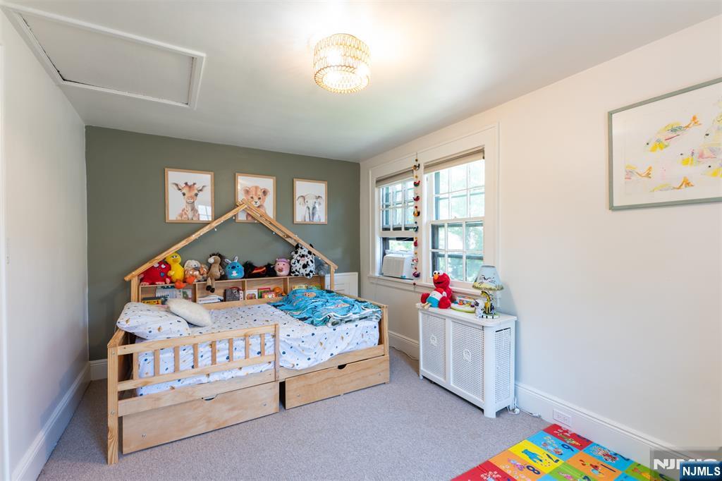 529 Wyndham Road Teaneck, NJ 07666 - Photo 25 of 30