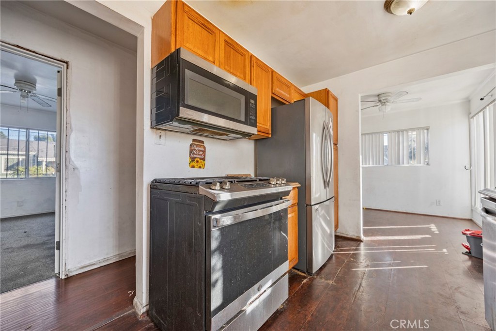 2143 East 126th Street Compton, CA 90222 - Photo 11 of 26