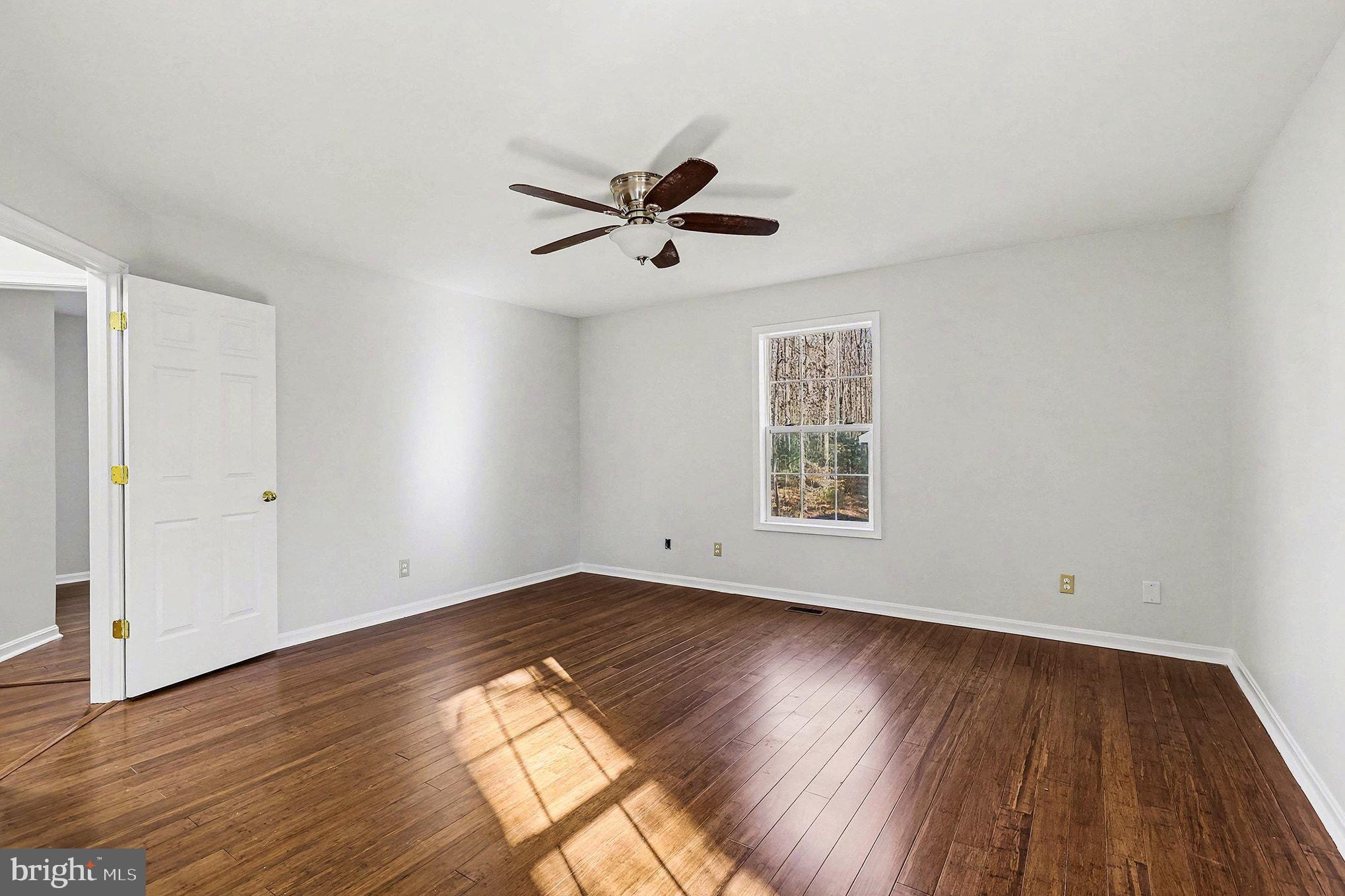 7200 Cloverhill Road Spotsylvania, VA 22551 - Photo 14 of 25 Master Bedroom