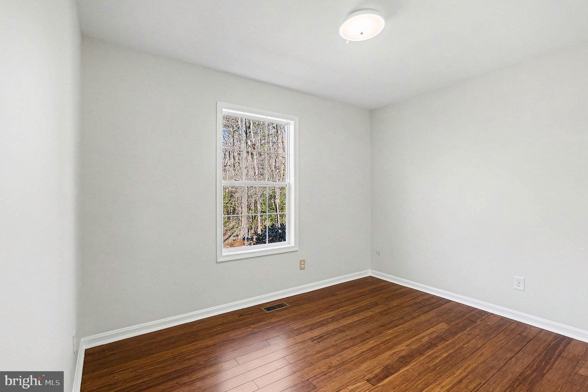 7200 Cloverhill Road Spotsylvania, VA 22551 - Photo 19 of 25 Bedroom 3