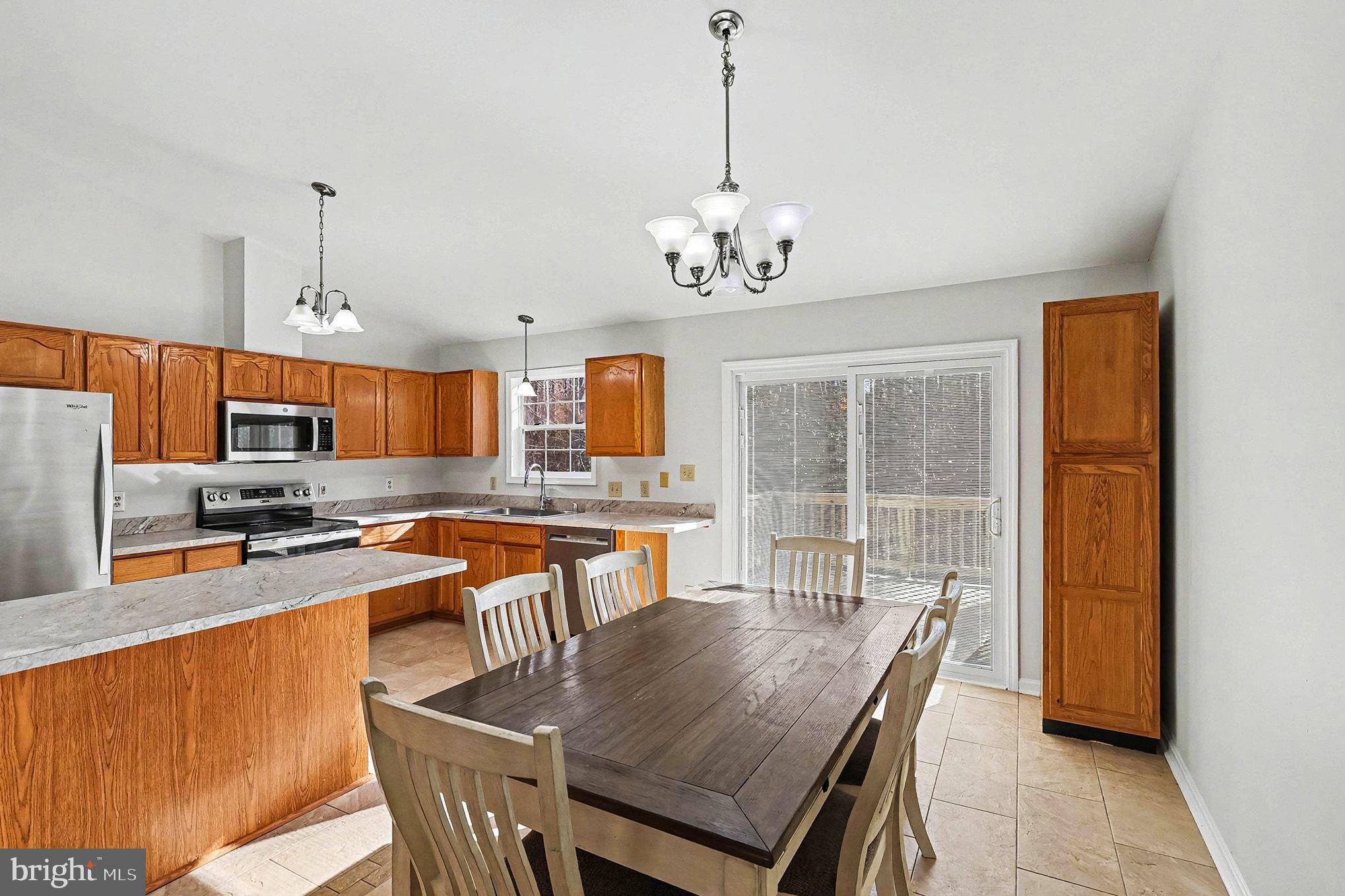 7200 Cloverhill Road Spotsylvania, VA 22551 - Photo 10 of 25