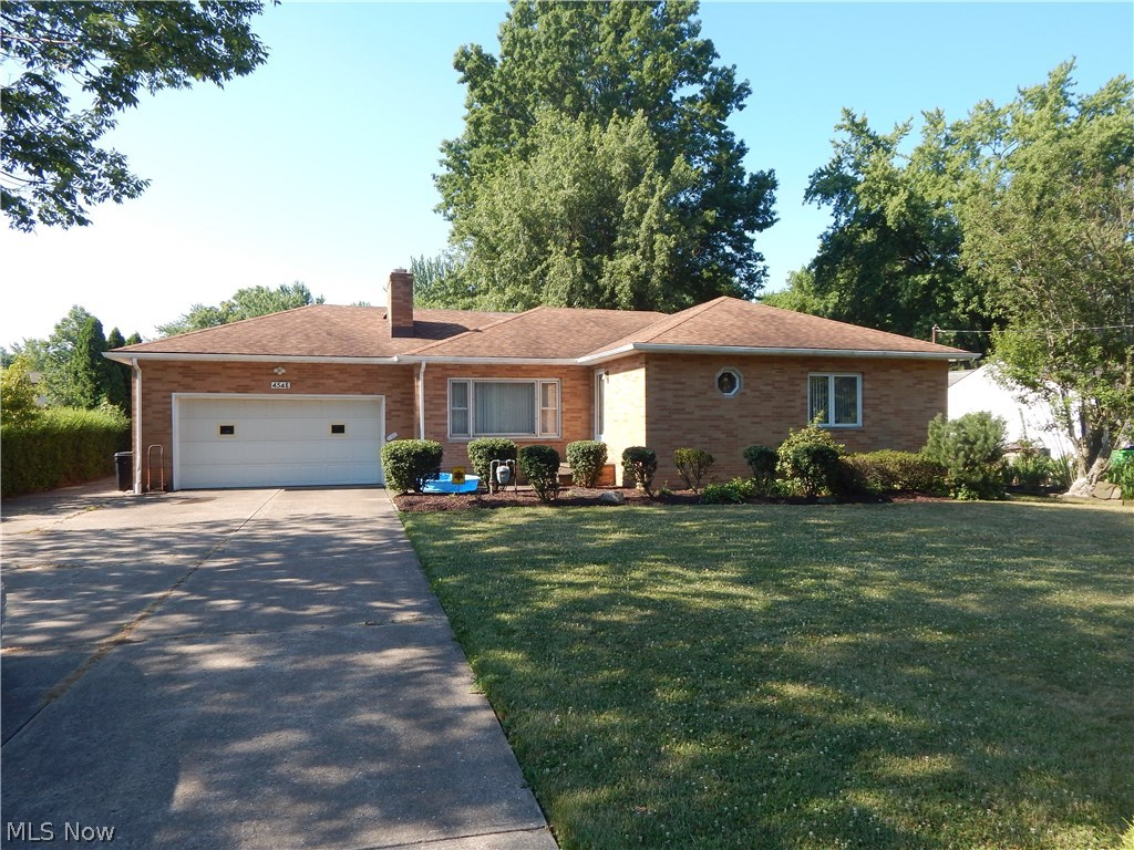 4548 Ammon Road Cleveland, OH 44143 - Photo 2 of 19