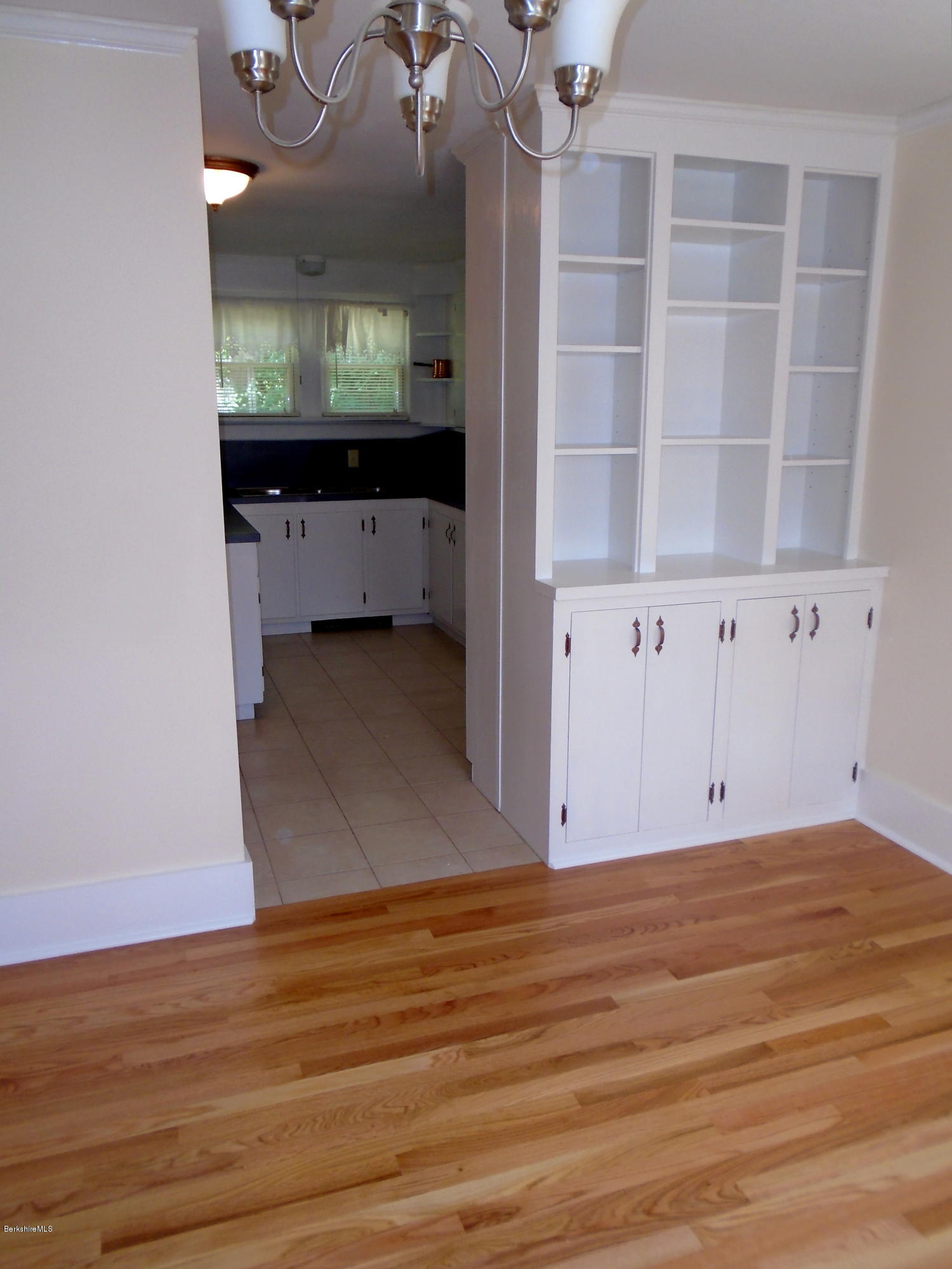 1062 North Hoosac Road Williamstown, MA 01267 - Photo 11 of 29 2015-06-09 01.31.22