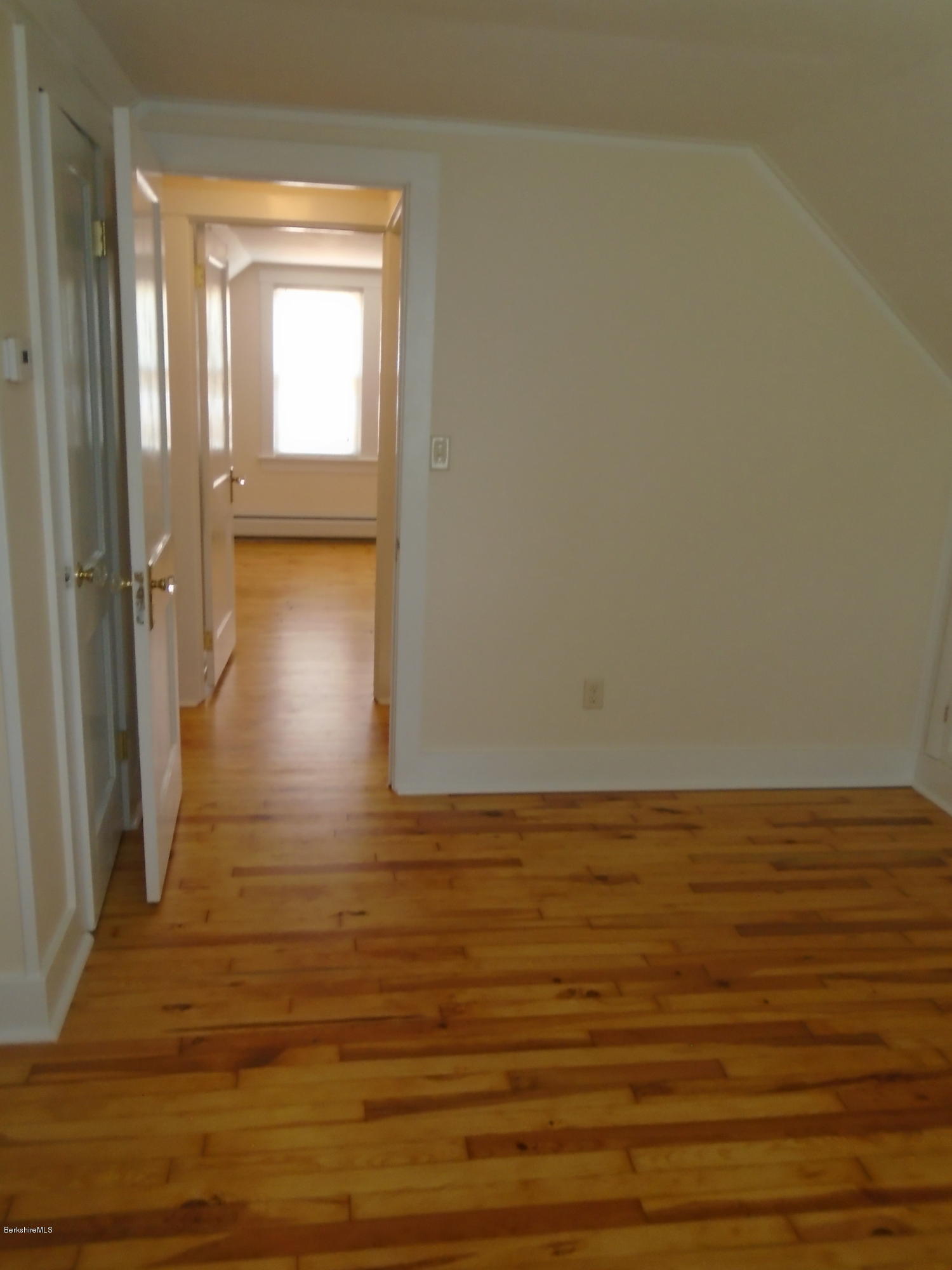 1062 North Hoosac Road Williamstown, MA 01267 - Photo 23 of 29 2015-06-09 01.21.28