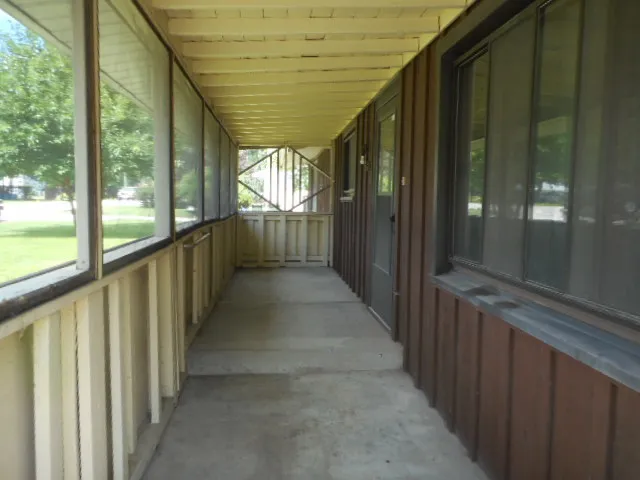 $200,000 | 2743 Bellwood Avenue, Melrose Park, IL 60164