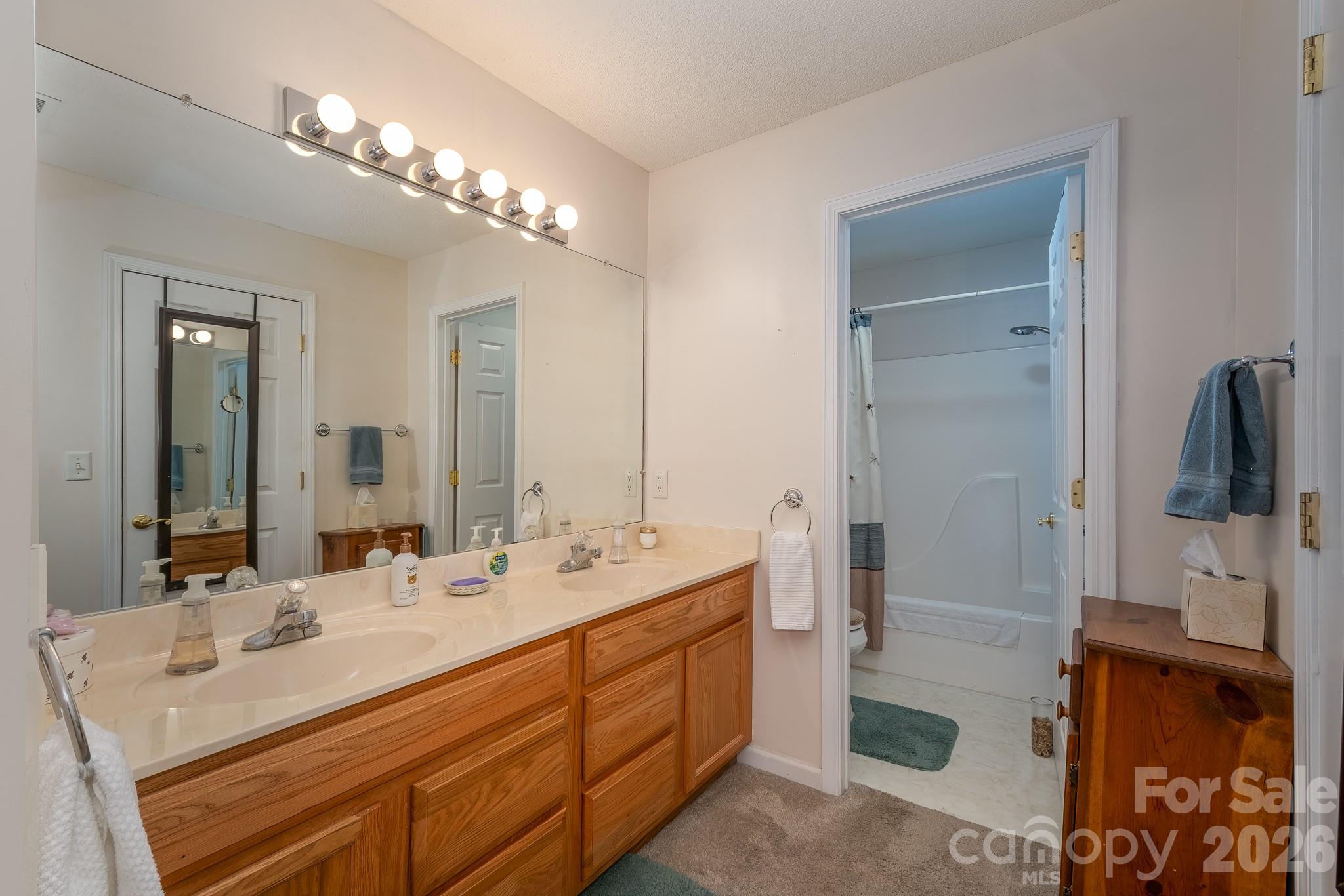 131 Ewarts Pond Road Hendersonville, NC 28739 - Photo 28 of 46