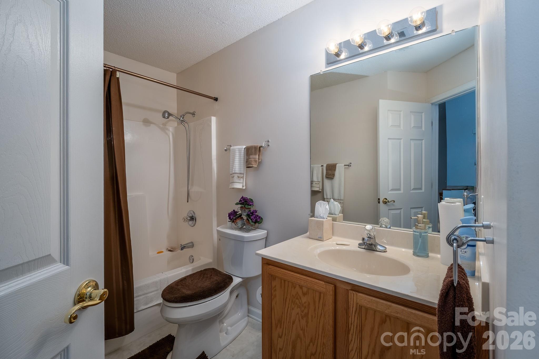 131 Ewarts Pond Road Hendersonville, NC 28739 - Photo 33 of 46