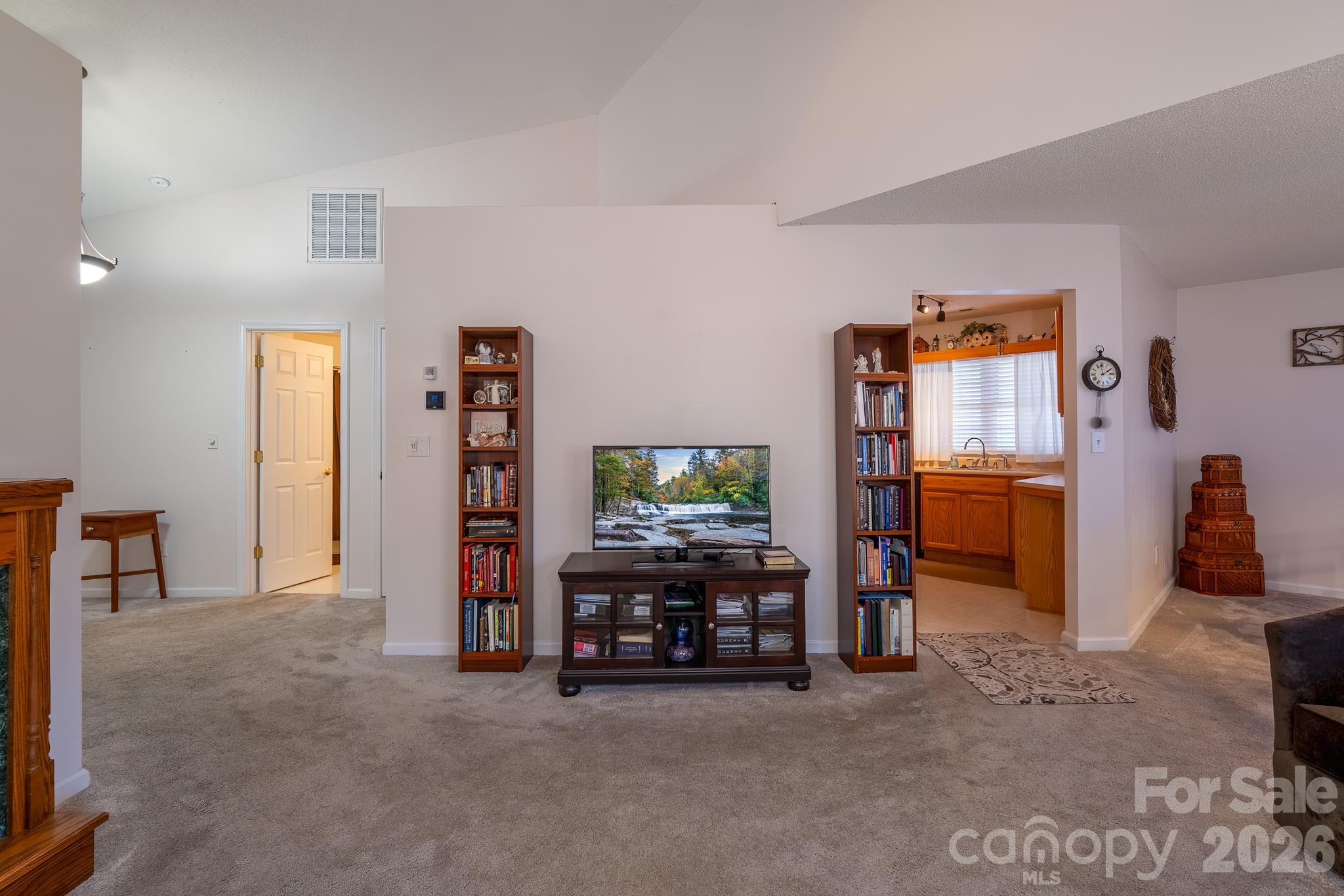 131 Ewarts Pond Road Hendersonville, NC 28739 - Photo 6 of 46