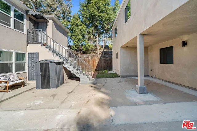 $3,700 | 1518 1/2 Stearns Drive, Los Angeles, CA 90035