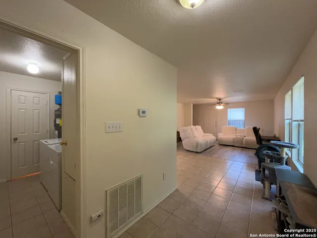 $1,495 | 3853 Maverick Creek, San Antonio, TX 78247