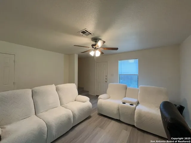 $1,495 | 3853 Maverick Creek, San Antonio, TX 78247