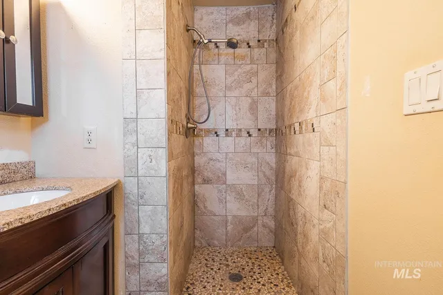 $350,000 | 2490 Pine Avenue, Payette, ID 83661