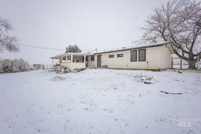 $350,000 | 2490 Pine Avenue, Payette, ID 83661