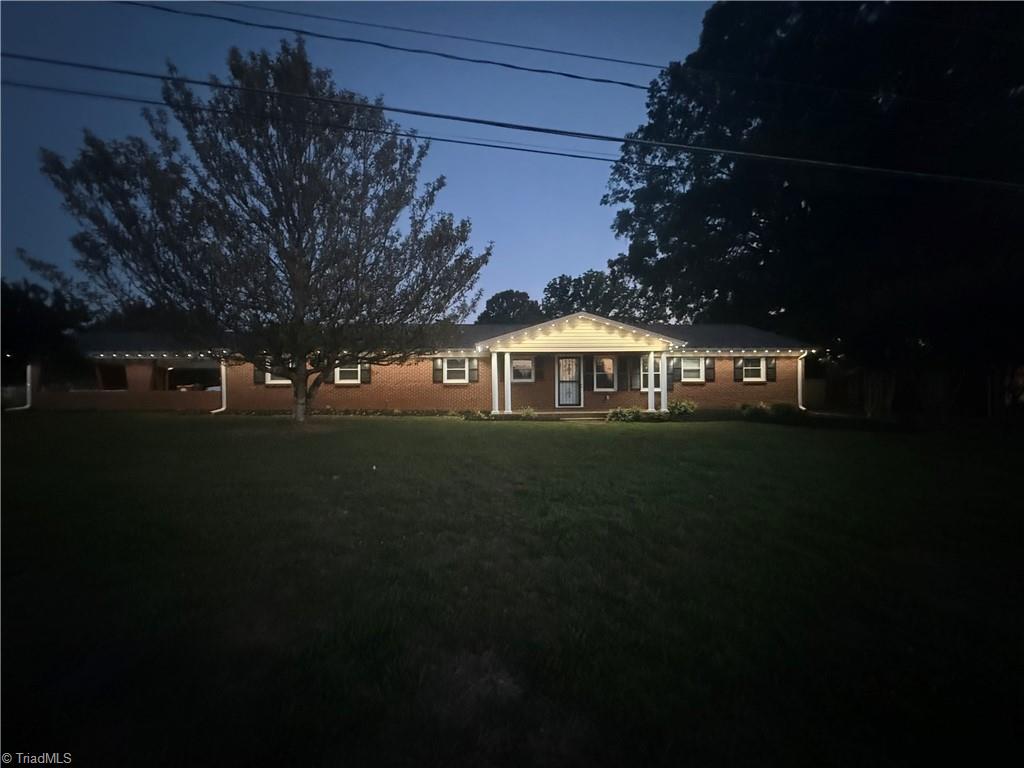 3025 Hickory Tree Road Winston-Salem, NC 27127 - Photo 7 of 33 Again....
