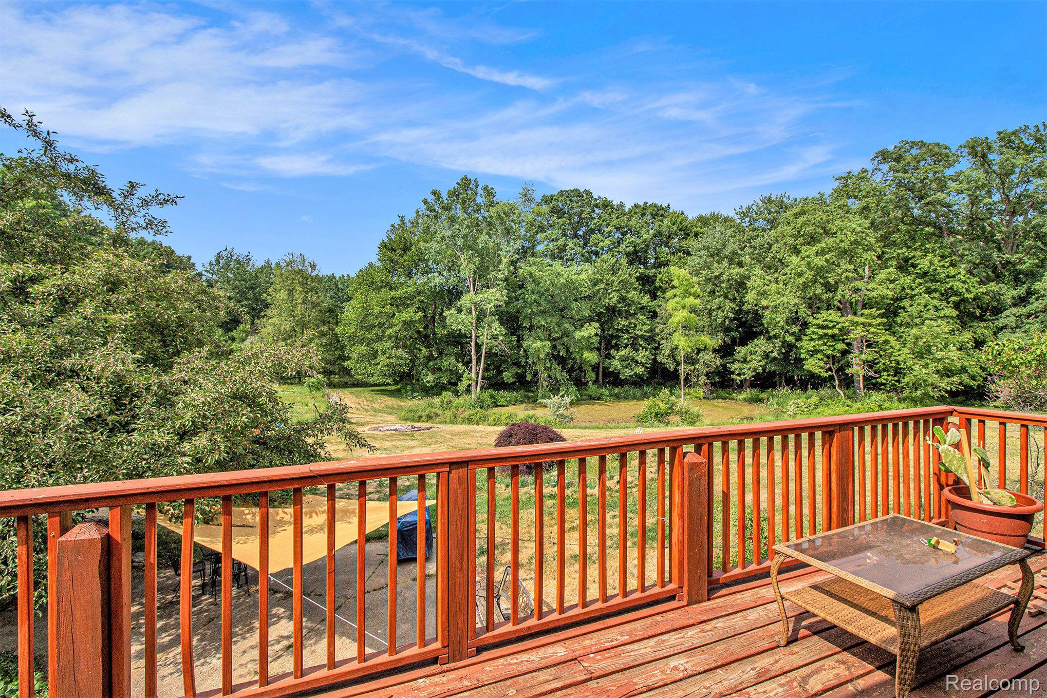 6700 Crofoot Road Howell, MI 48843 - Photo 7 of 41 Gallery Image 7
