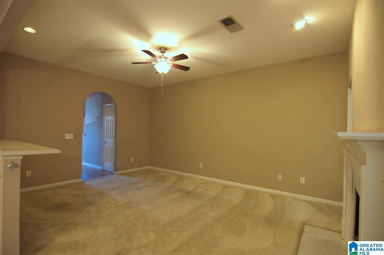 429 Cambrian Ridge Trail Pelham, AL 35124 - Photo 3 of 26