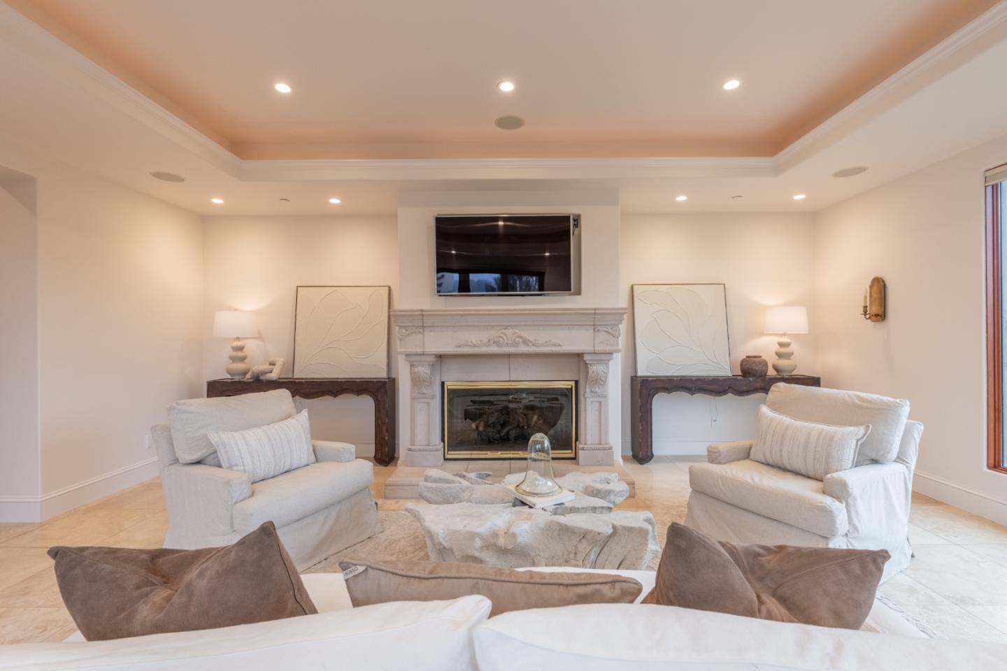 500 Belavida Road Monterey, CA 93940 - Photo 14 of 62