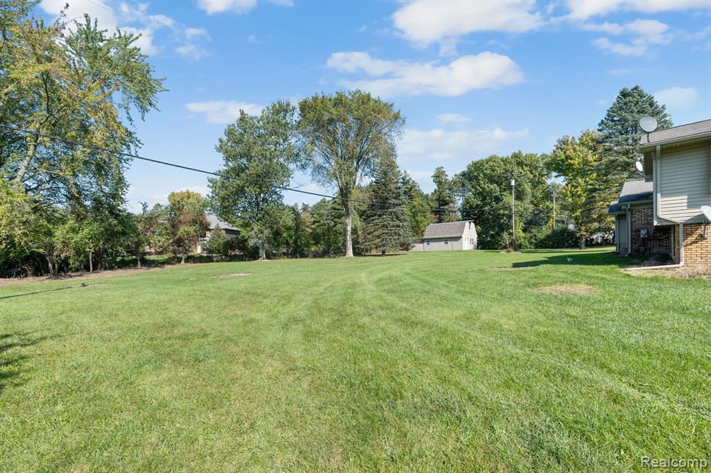 1255 East Buell Road Rochester, MI 48306 - Photo 34 of 37