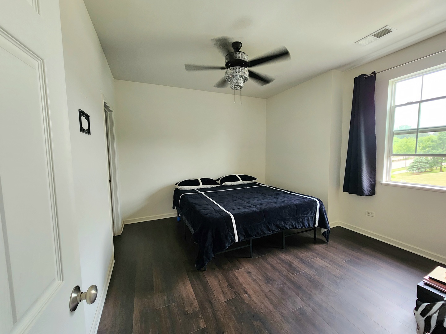 2003 Magenta Lane Algonquin, IL 60102 - Photo 12 of 29 a bedroom with a bed and a window