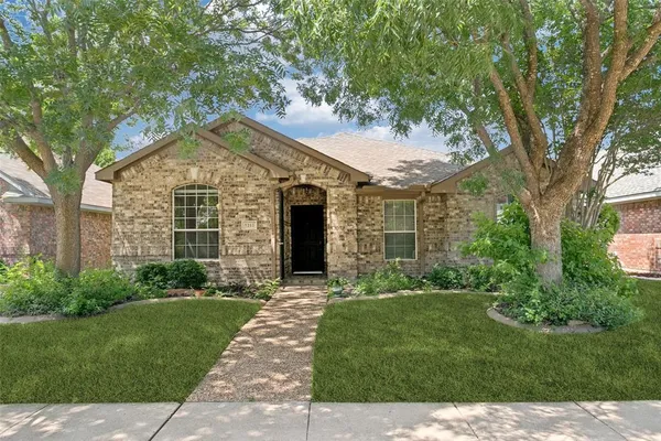 $2,400 | 5212 Spicewood Drive, McKinney, TX 75070