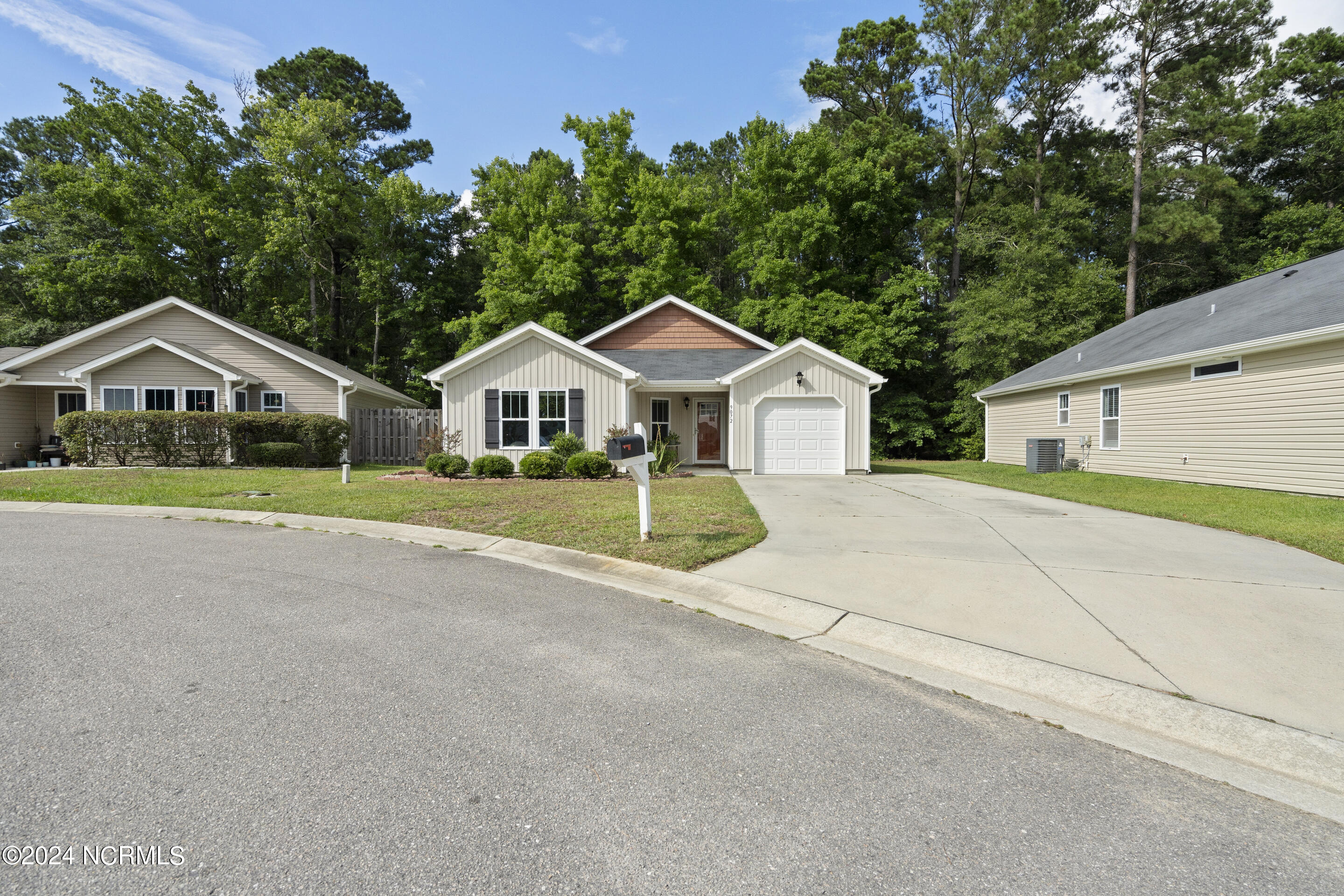 9072 Arden Road Northeast Leland, NC 28451 - Photo 6 of 41 Driveway 1
