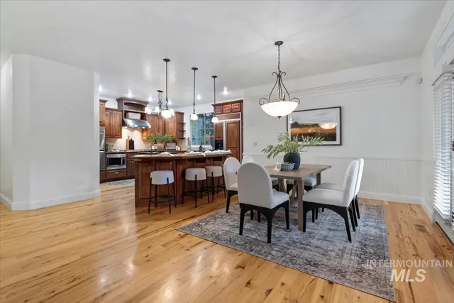 $1,249,900 | 1675 South Lake Crest Way, Eagle, ID 83616