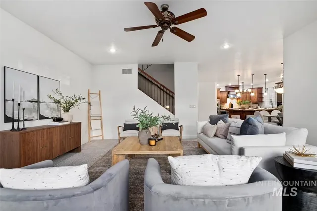 $1,249,900 | 1675 South Lake Crest Way, Eagle, ID 83616