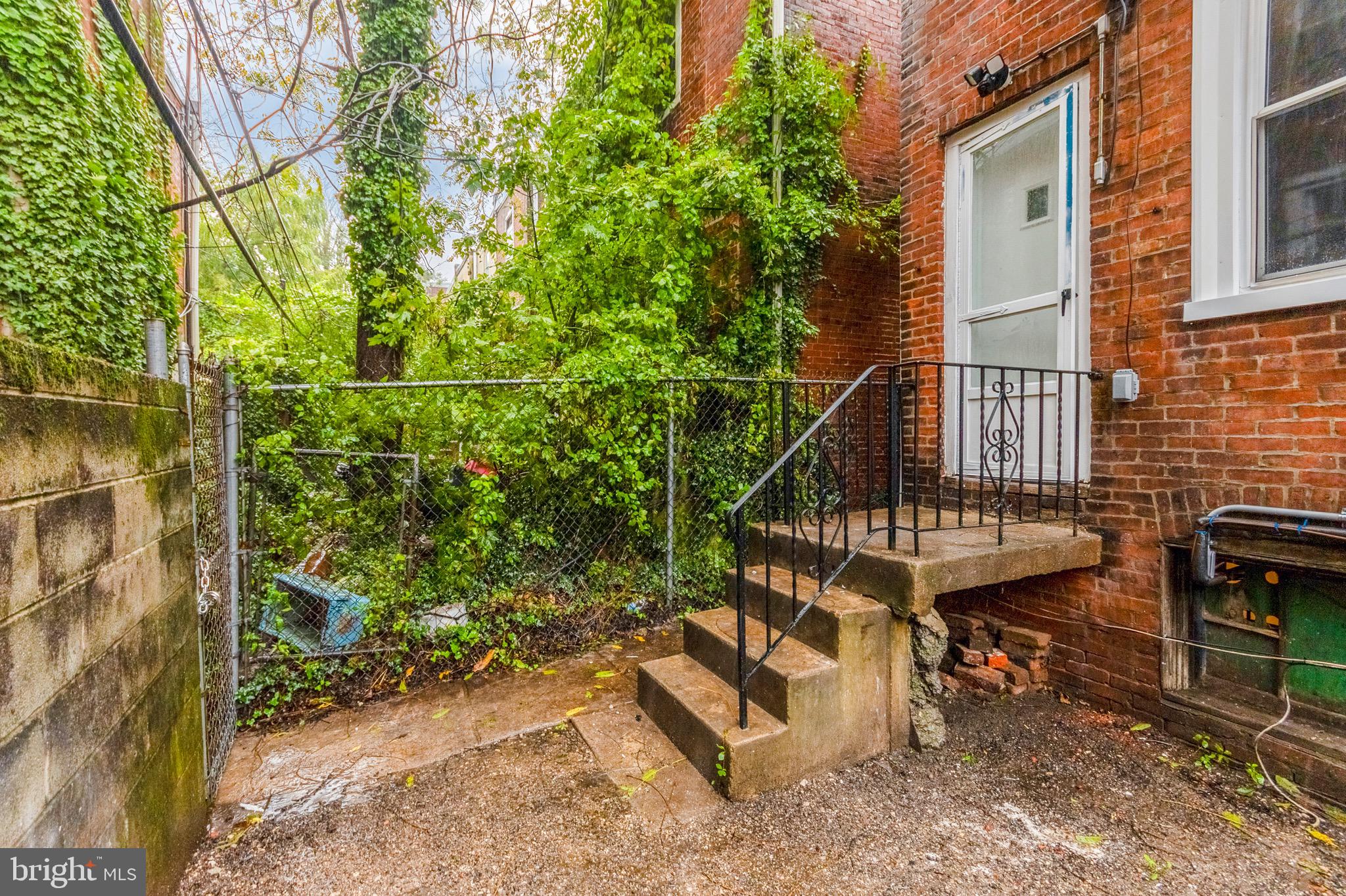 6202 Callowhill Street Philadelphia, PA 19139 - Photo 20 of 21 Rear Yard
