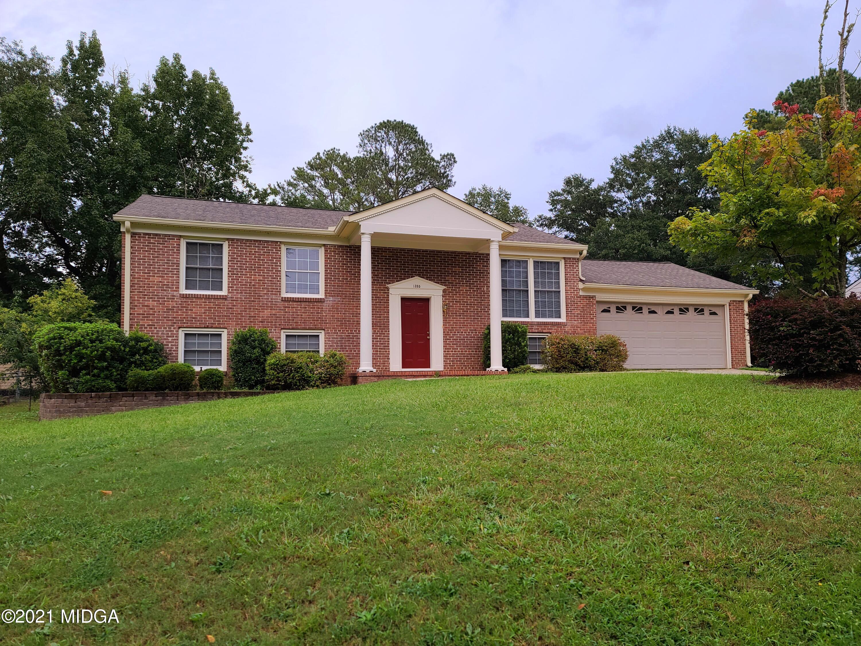 1355 Lake Valley Road Macon, GA 31210 - Photo 1 of 25 20210908_191136