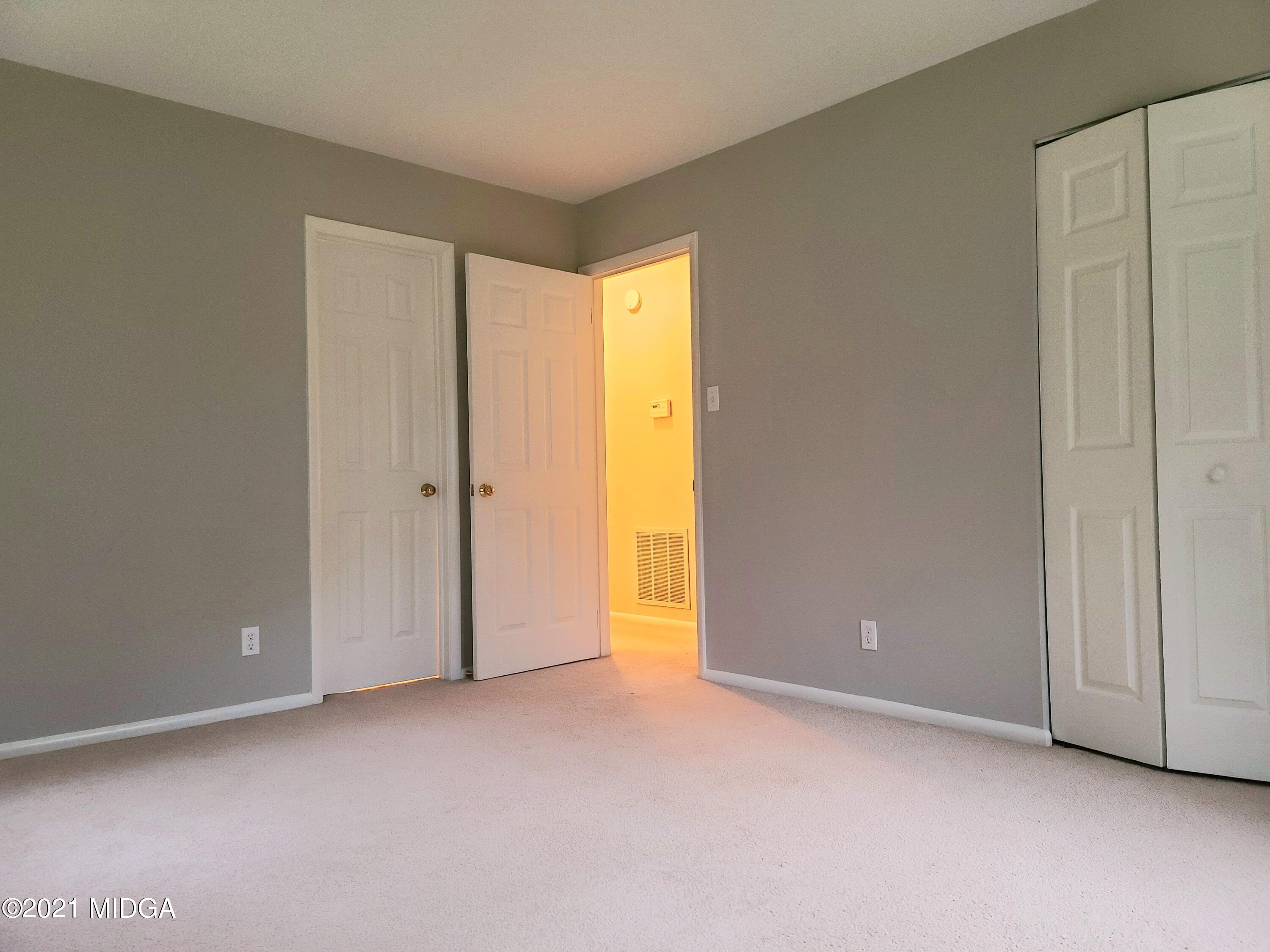 1355 Lake Valley Road Macon, GA 31210 - Photo 15 of 25 20210908_192334