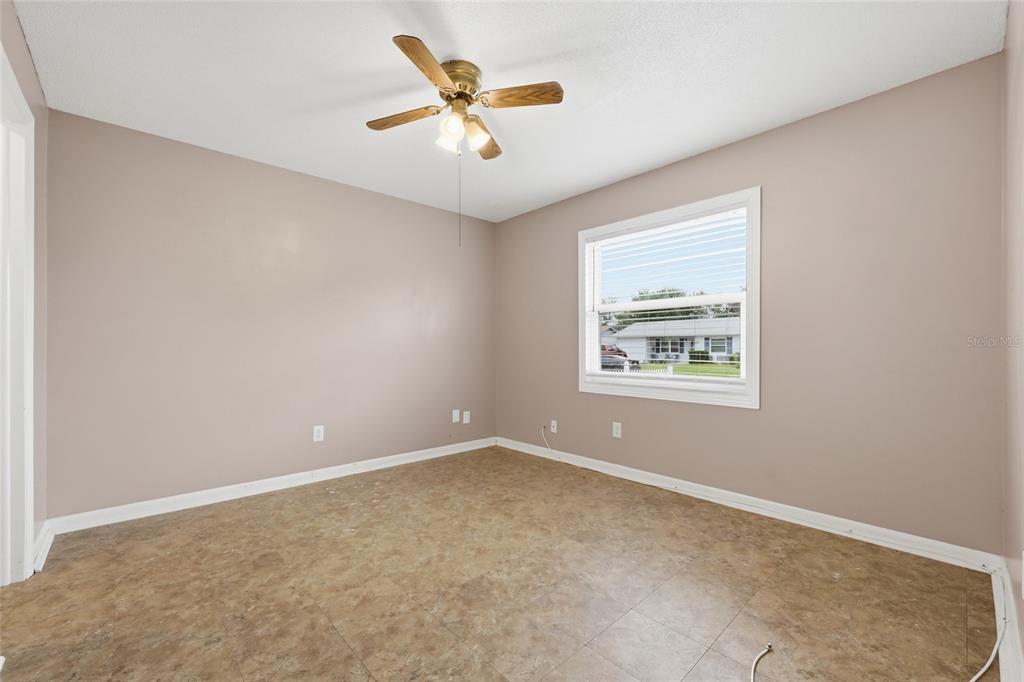 4048 Castlegate Drive Orlando, FL 32839 - Photo 15 of 31