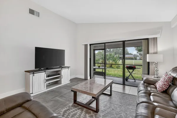 $419,900 | 3693 Arelia Drive, Delray Beach, FL 33445