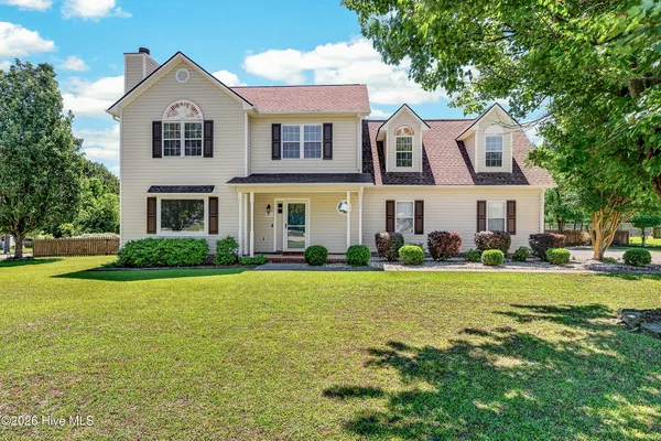 $425,000 | 301 Robert Scott Circle, Swansboro, NC 28584