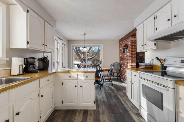 $549,900 | 196 Chase Road, Parsonsfield, ME 04047