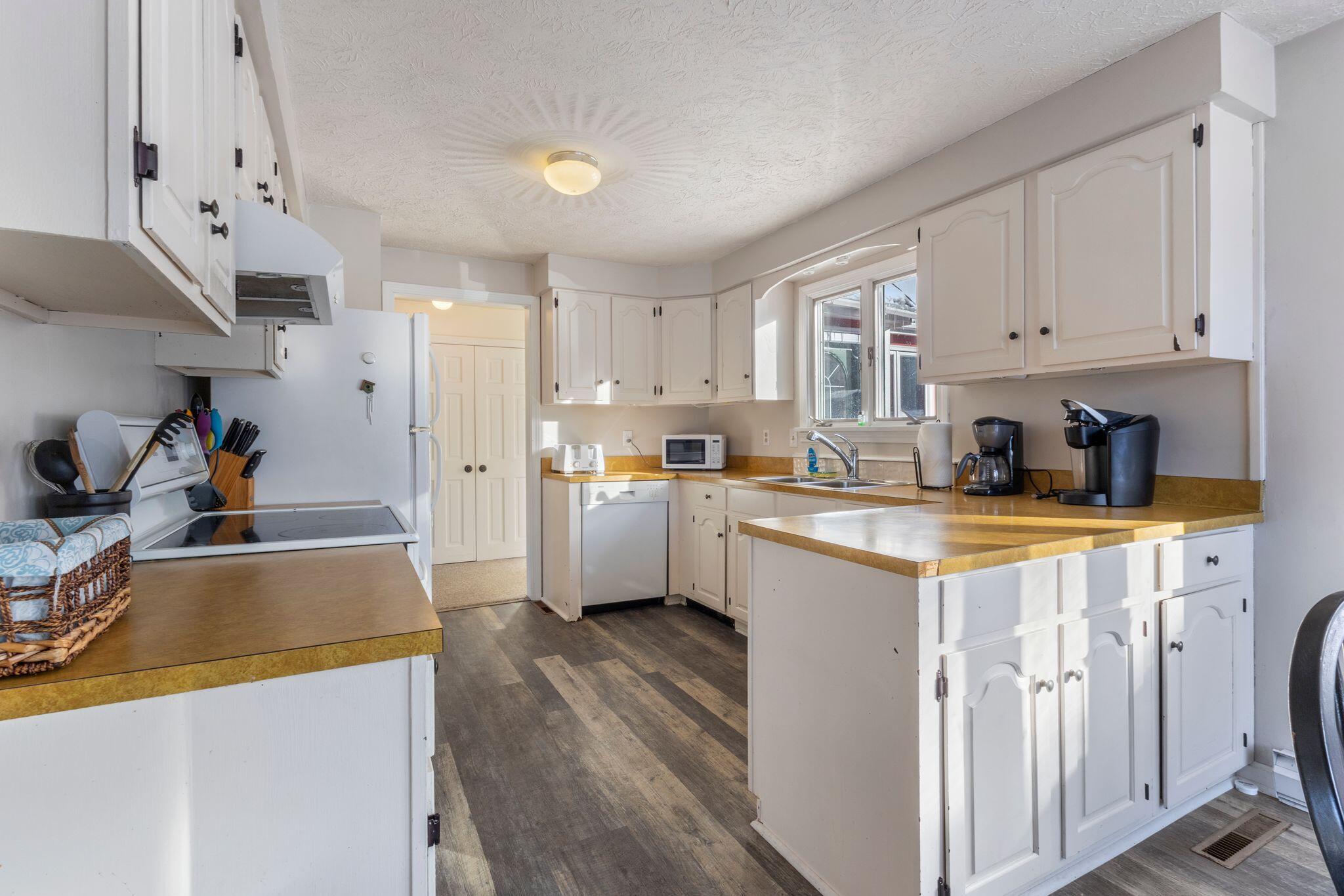 196 Chase Road Parsonsfield, ME 04047 - Photo 8 of 54 196_Chase_Rd_18