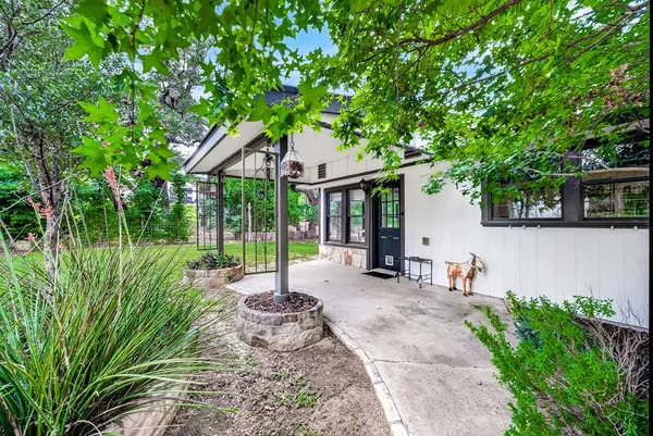 $269,000 | 219 Indian Creek Road, Ingram, TX 78025