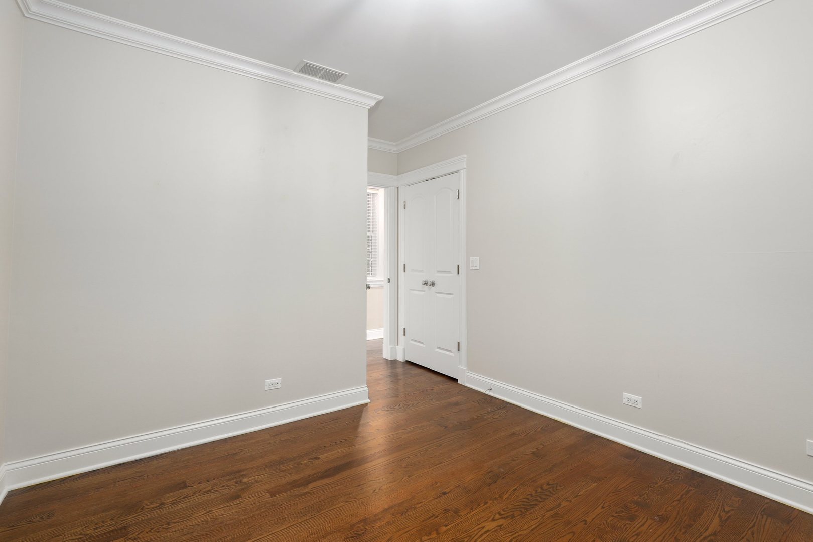 3549 North Reta Avenue, Unit 2 Chicago, IL 60657 - Photo 25 of 30 a view of an empty room